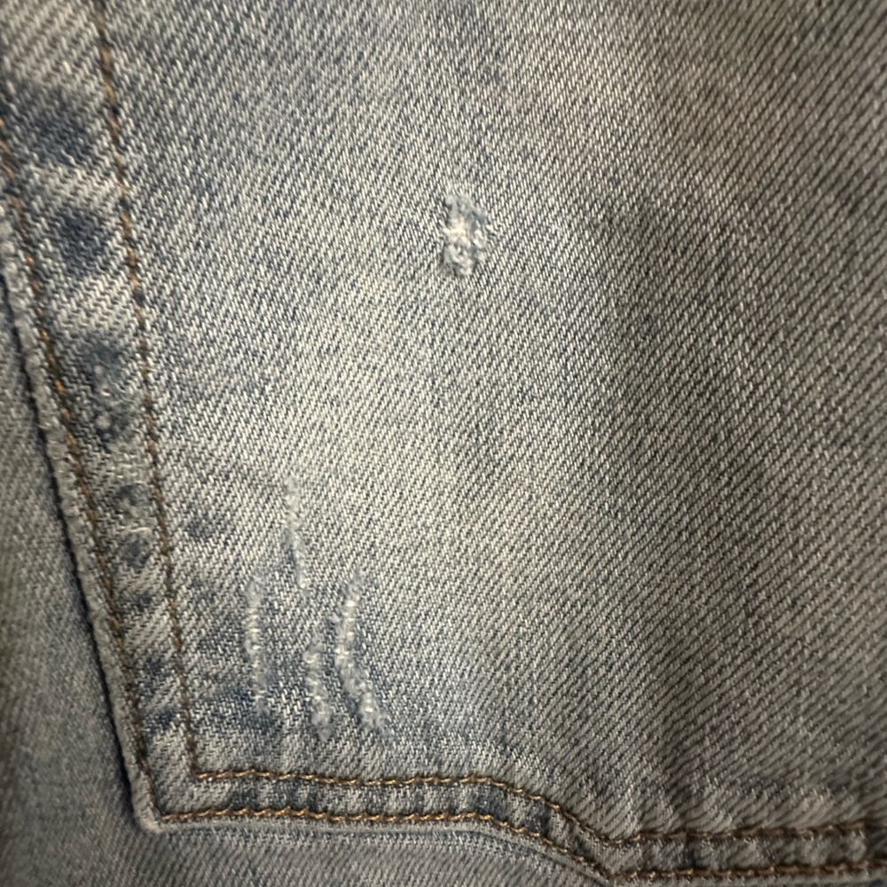 Boyish Ripped Light Wash Jeans - Picture 7 of 8